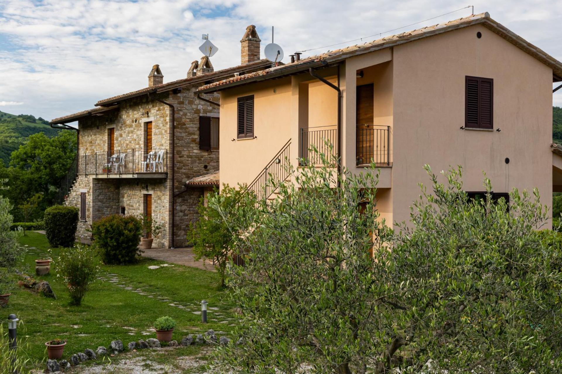 Relais Parco Del Subasio Villa Piano Delle Pieve ภายนอก รูปภาพ