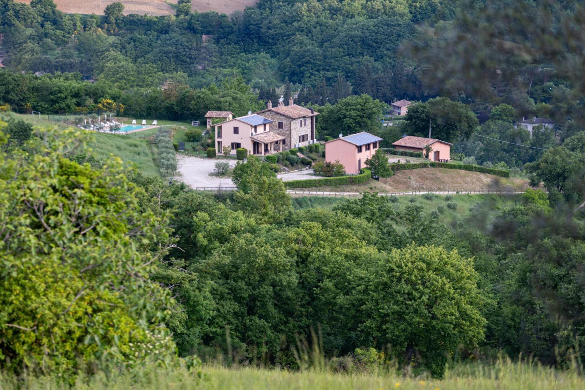 Relais Parco Del Subasio Villa Piano Delle Pieve ภายนอก รูปภาพ