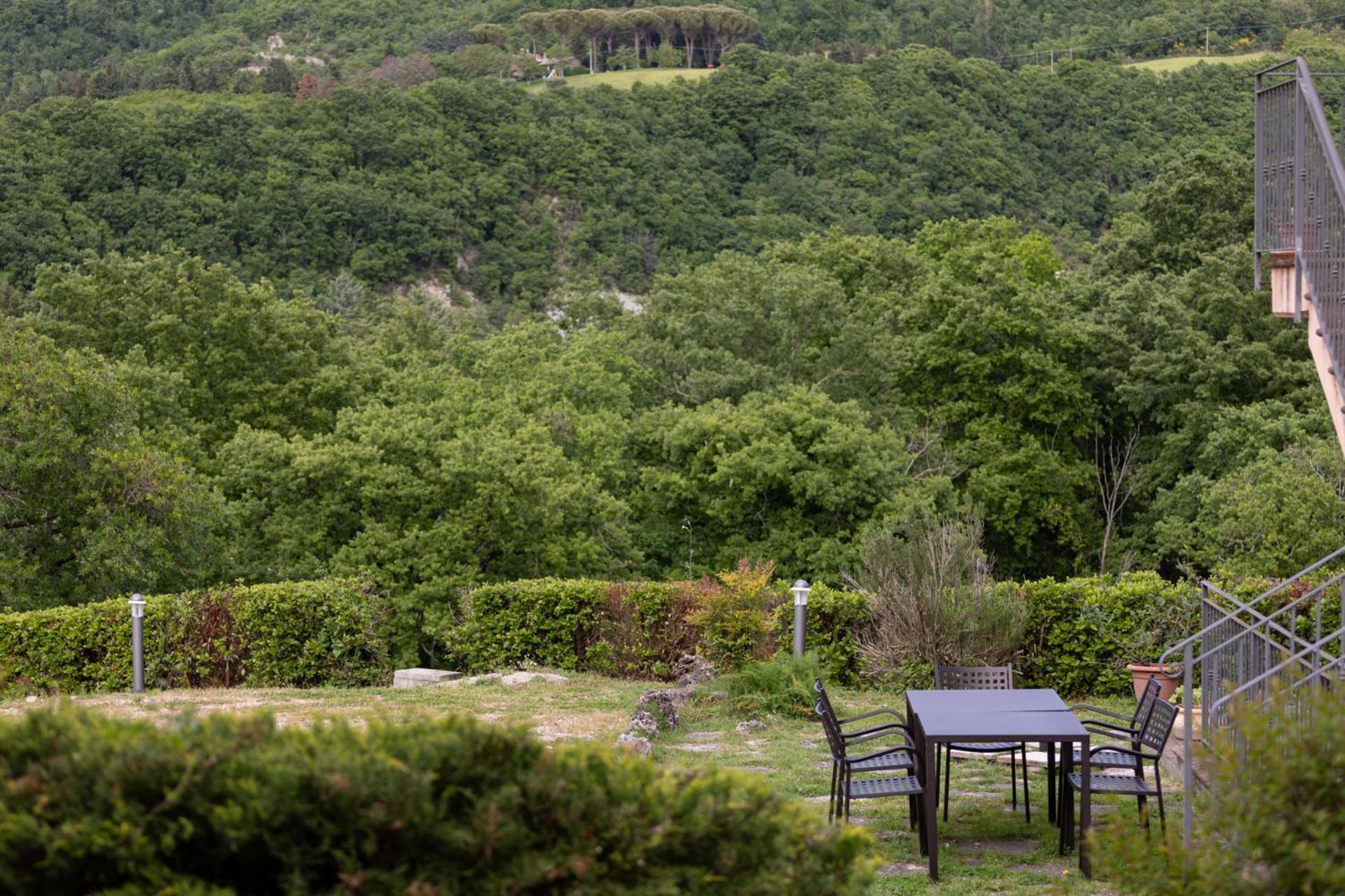 Relais Parco Del Subasio Villa Piano Delle Pieve ภายนอก รูปภาพ